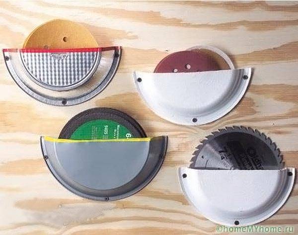 Кармашки для хранения отрезных дисков из одноразовых тарелок