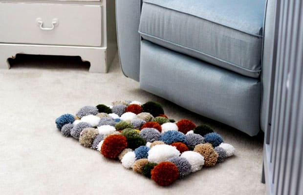 Час – и готово! 6 идей, как сделать коврик для любой комнаты